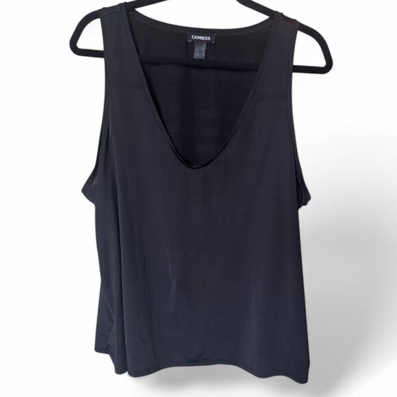 Express Relaxed Scoop Neck Tailored Tank – XL - Picture 2 of 5